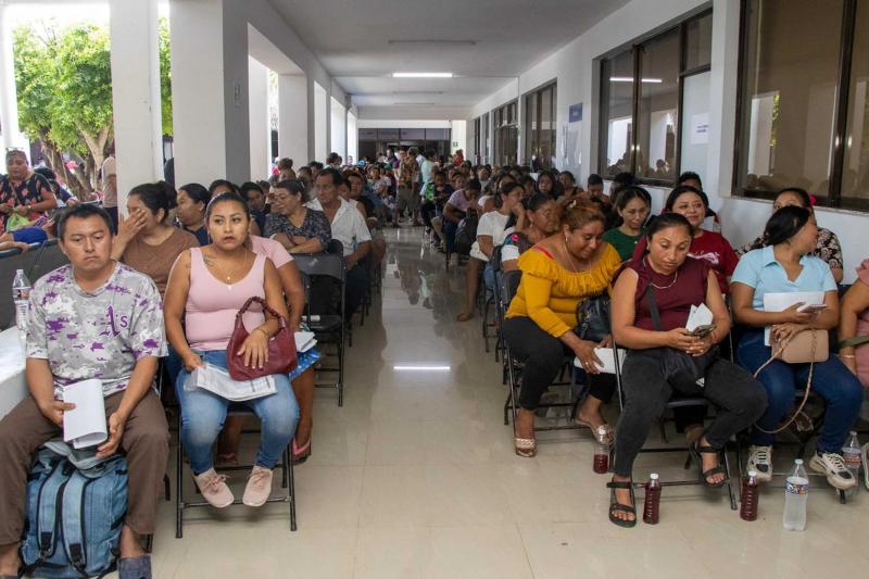 Brindan atención dermatológica gratuita al oriente de Yucatán