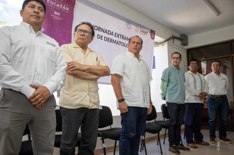 Brindan atención dermatológica gratuita al oriente de Yucatán
