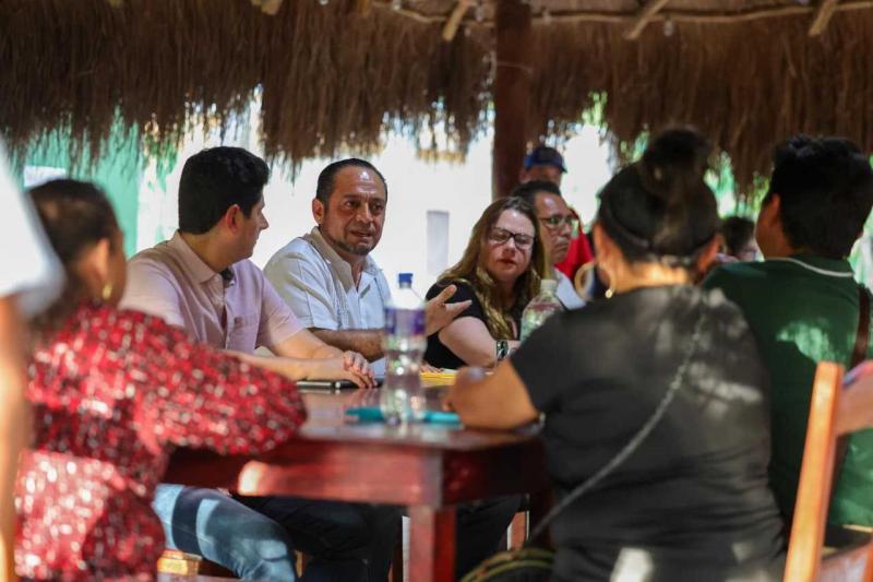 Artesanos rechazan propuestas para reapertura de Chichén Itzá