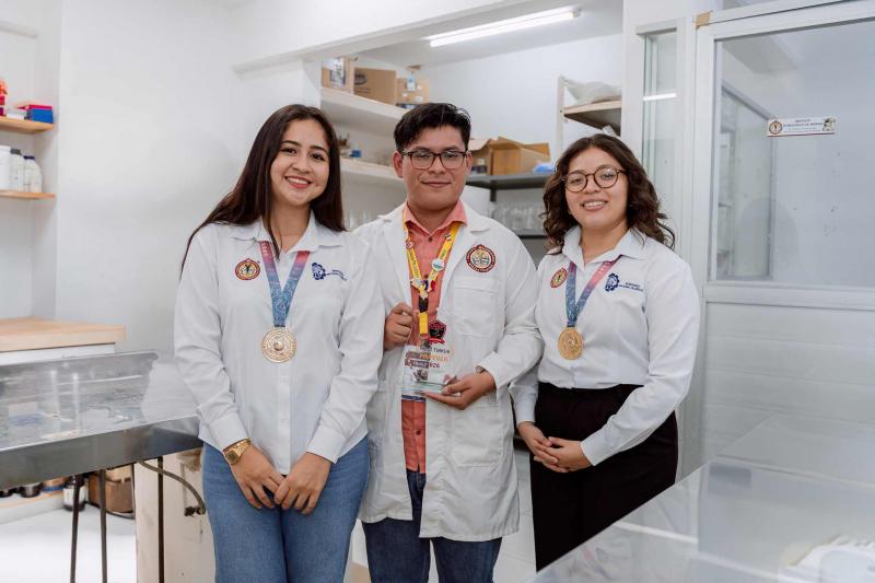 Innovación yucateca gana oro en encuentro científico internacional en Túnez