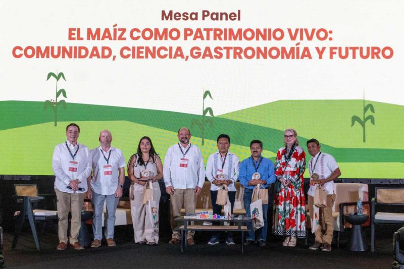 Con foro académico inicia K’íiwik: Feria Turística del Mundo Maya