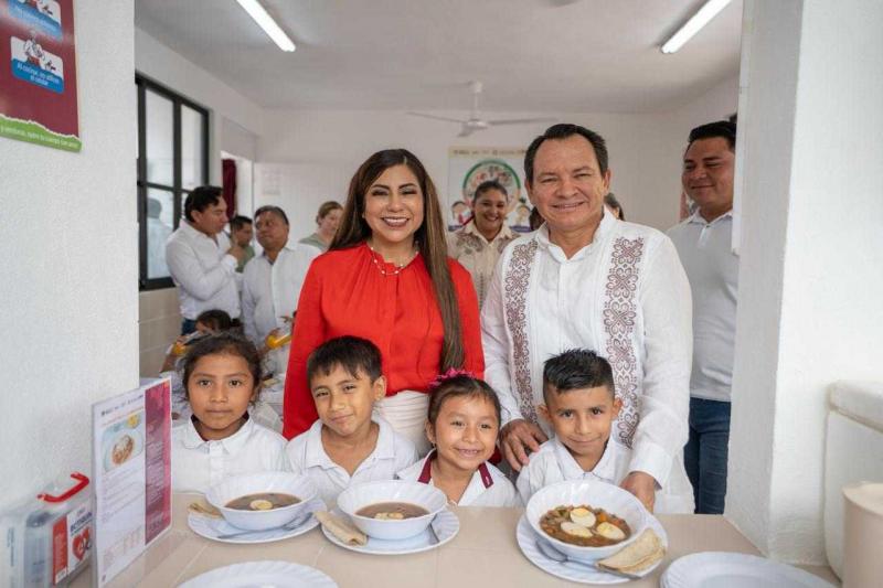 Niñas y niños de Holcá ya cuentan con desayunos calientes