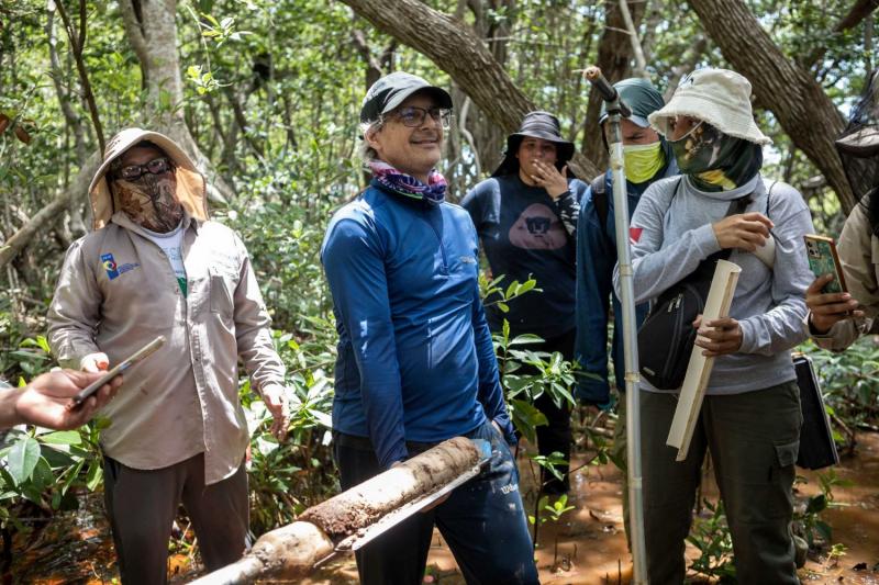 Especialistas crean red de carbono azul para conservar ecosistemas costeros