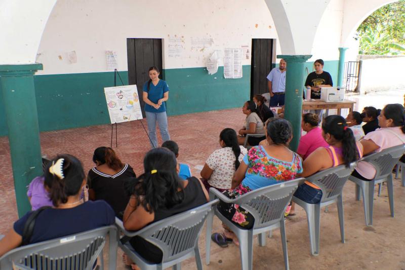 DIF Yucatán amplía acciones de orientación alimentaria en comunidades