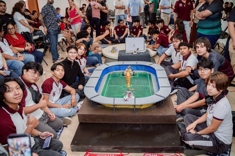 Copa FutBotMx promueve innovación y talento tecnológico en Yucatán