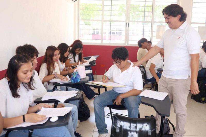 Segey implementará nuevo modelo educativo "Planteles Renacimiento Maya"