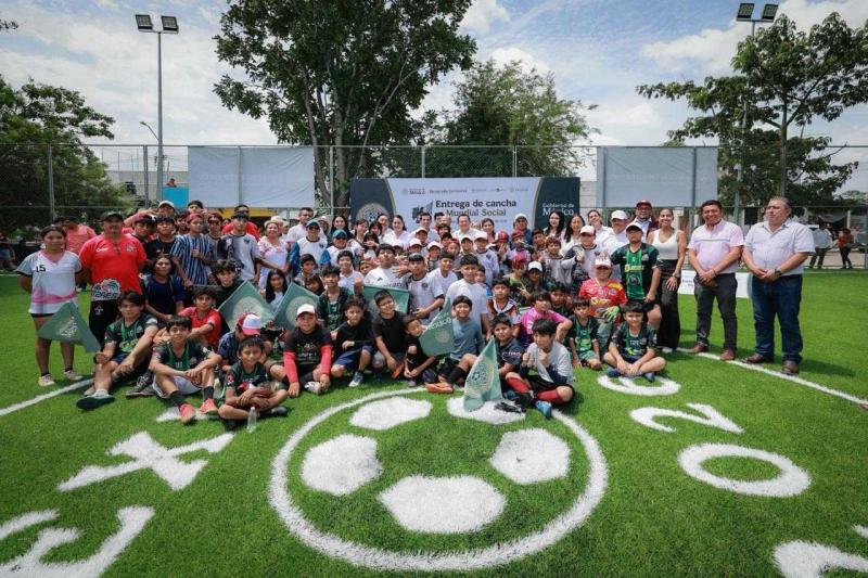 Renacimiento Maya acerca espacios deportivos a colonias con canchas del Mundial Social 2026