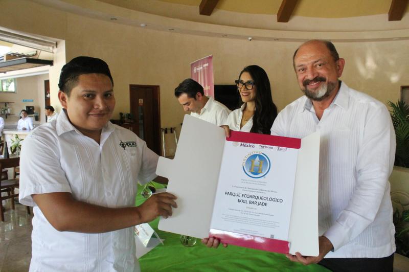 Distintivos H reconocen calidad e higiene en servicios turísticos de Pisté