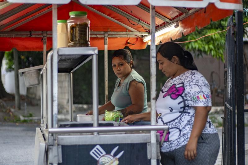 Mujeres Renacimiento ayuda a madres autónomas a abrir su propio negocio