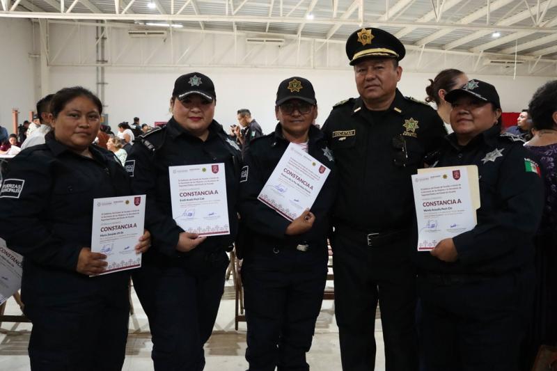 Policías municipales concluyen capacitación para atender violencia de género