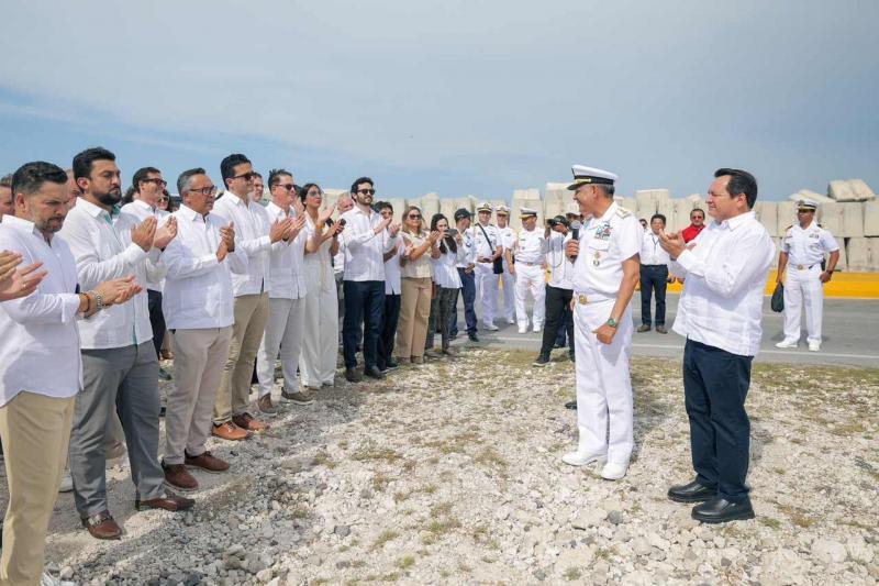 Comienza la construcción de la nueva plataforma del Puerto de Altura de Progreso, la mayor inversión portuaria en la historia de Yucatán