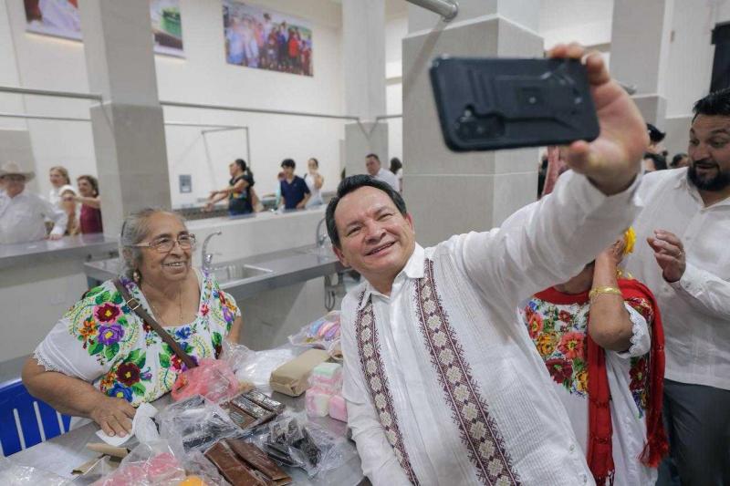Compromiso cumplido: Renacimiento Maya transforma mercado de Ticul en beneficio de sus 40 mil habitantes
