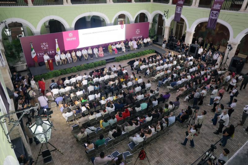 enacimiento Maya reconoce a las juventudes que transforman Yucatán