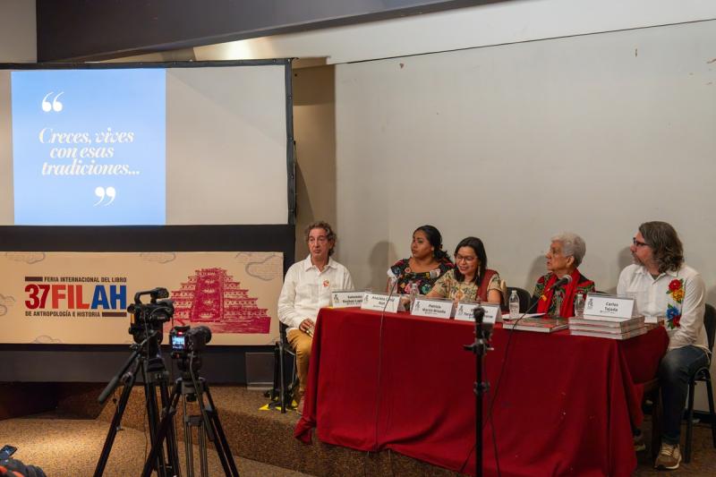 Promueven reconocimiento del bordado maya de Yucatán como símbolo de identidad y patrimonio