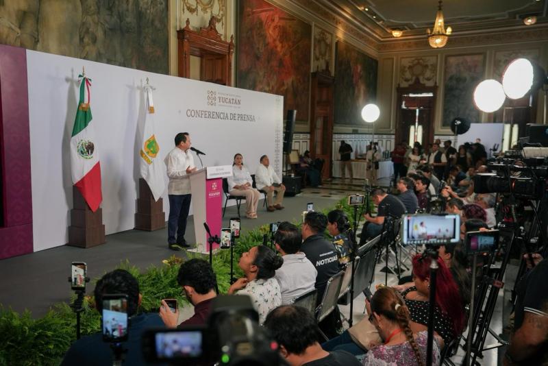Abre Renacimiento Maya oportunidades universitarias para más de 100 mil habitantes de Tizimín, Tzucacab y Chikindzonot