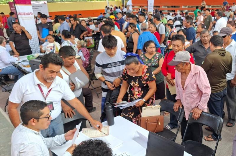 Indemaya facilita trámites y servicios a habitantes de Chichimilá