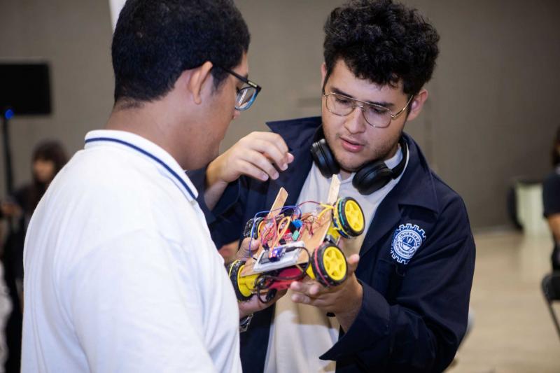Convoca Secihti al Concurso de Robótica 2026 para impulsar el talento tecnológico de Yucatán
