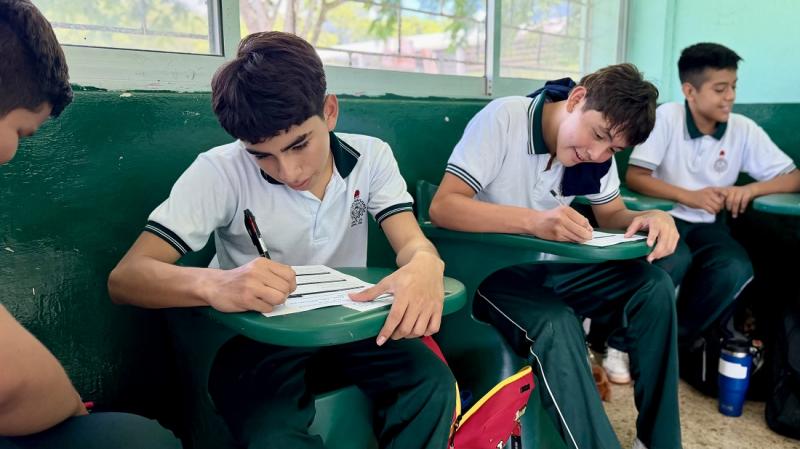 Renacimiento Maya impulsa habilidades socioemocionales de adolescentes en Motul