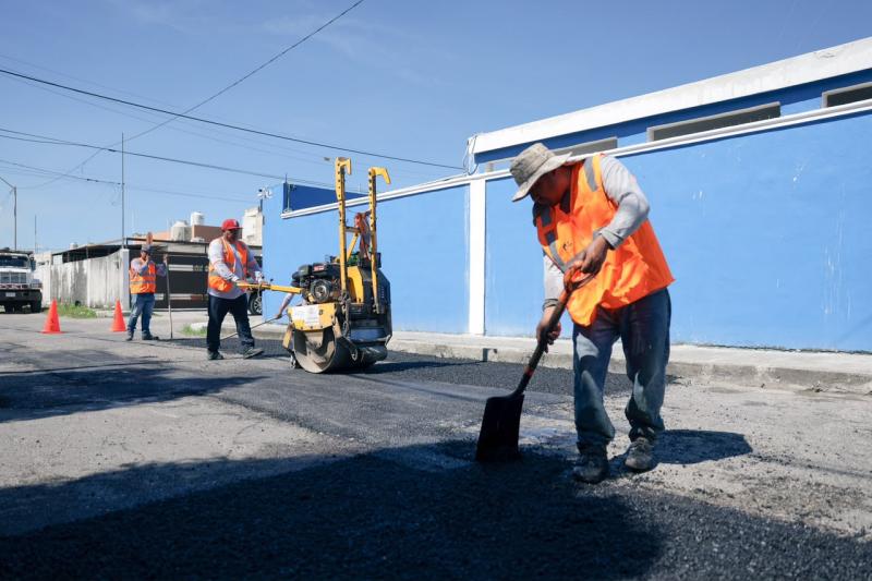 Renacimiento Maya cumple compromisos con Mérida y atiende 57 calles en el fraccionamiento Limones  