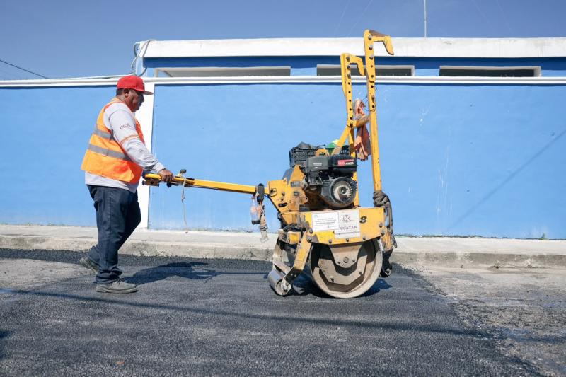 Renacimiento Maya cumple compromisos con Mérida y atiende 57 calles en el fraccionamiento Limones  