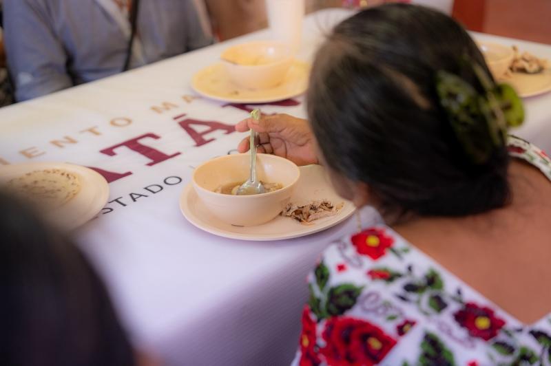 DIF Yucatán amplía atención alimentaria en Uayma con nuevo comedor comunitario