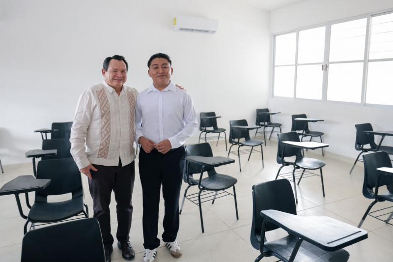 Kevin pidió mejores aulas por video cuando era estudiante; hoy volvió a su Cobay a ver las tres nuevas: 5.5 millones de pesos para 176 alumnos