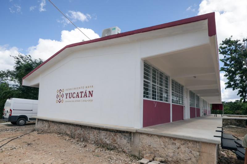 Kevin pidió mejores aulas por video cuando era estudiante; hoy volvió a su Cobay a ver las tres nuevas: 5.5 millones de pesos para 176 alumnos