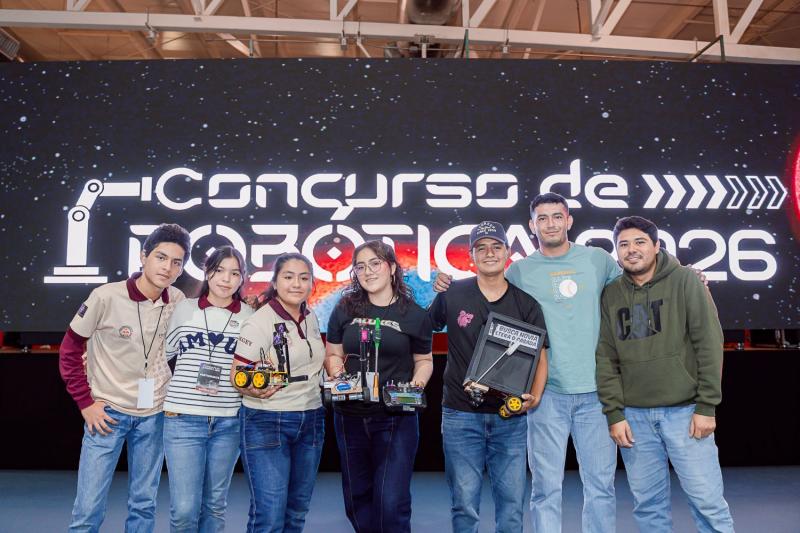 Premia Yucatán el talento de las juventudes en robótica