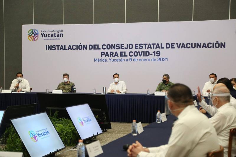 El Gobernador Mauricio Vila Dosal encabezó la sesión del Consejo Estatal de Vacunación ante el inicio de la estrategia de aplicación de las vacunas contra el COVID-19 en el estado.