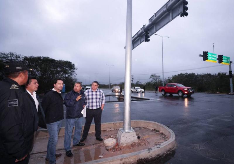 Con mejores carreteras, el Gobernador Mauricio Vila Dosal impulsa una movilidad más ágil y segura en Valladolid