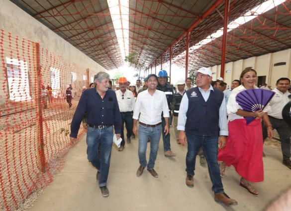 El Gobernador Mauricio Vila Dosal pone en marcha trabajos de reconstrucción de calles en torno al gran parque La Plancha