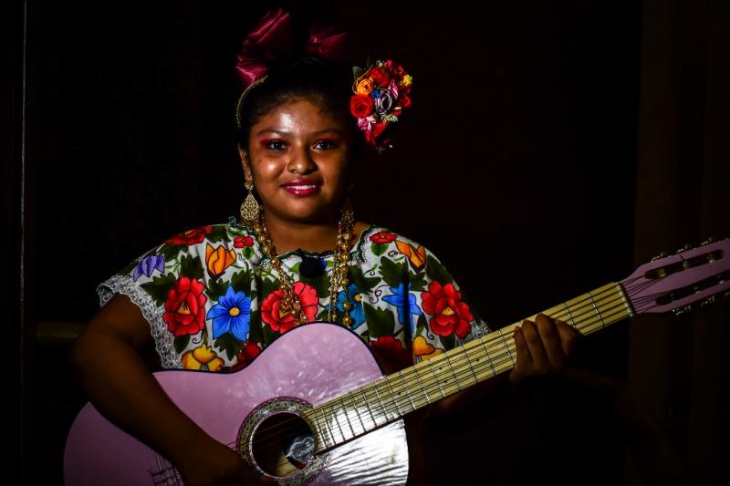 Niñas y niños de Yucatán salvaguardan la trova tradicional