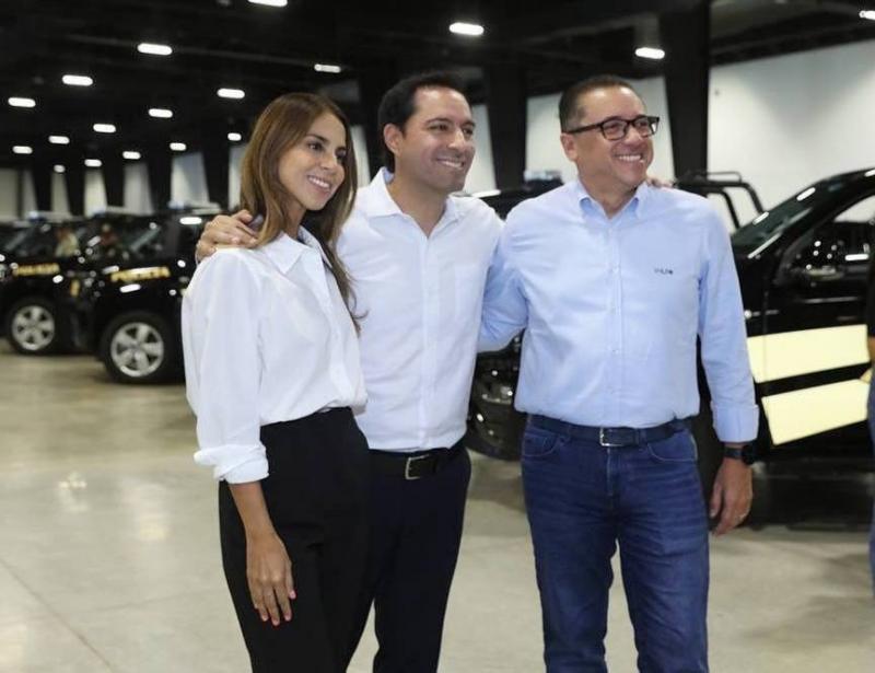 Con la entrega de patrullas el Gobernador Mauricio Vila Dosal continúa reforzando la seguridad en Yucatán