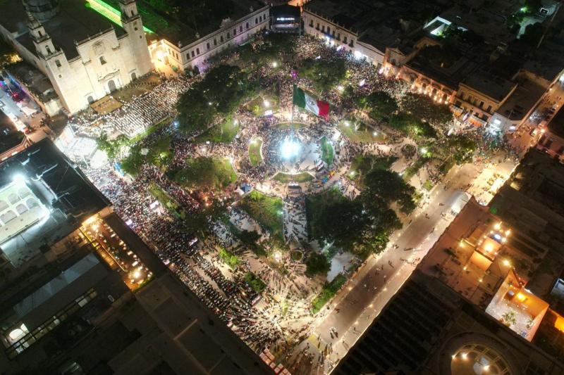Rinde Joaquín Díaz Mena Compromiso Constitucional como Gobernador del Estado de Yucatán