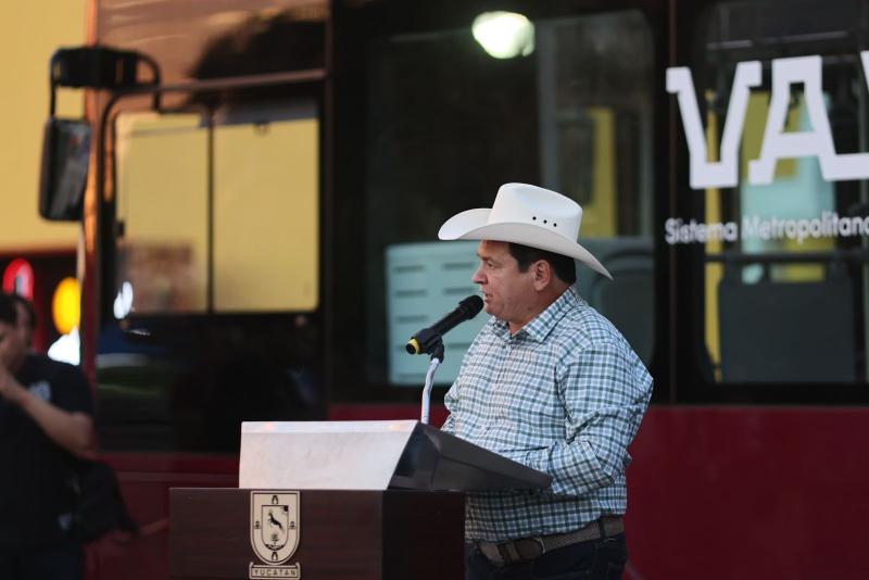 Transporte público del futuro, inician operaciones los Va y Ven 100% eléctricos