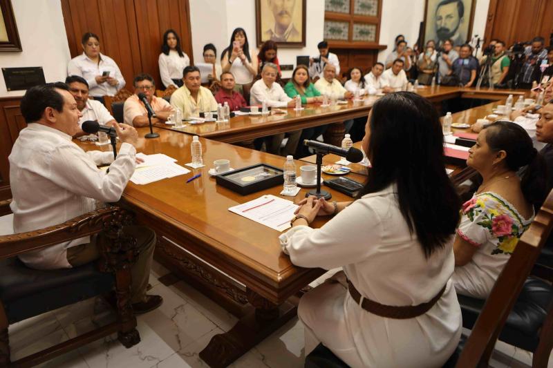 Anuncia Gobernador Joaquín Díaz Mena más recursos al sector pesquero en 2025