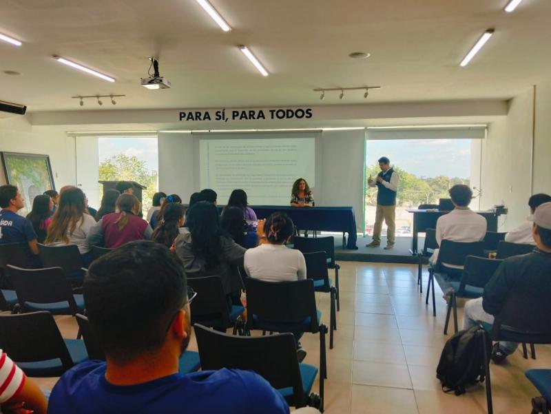 Estudiantes de Valladolid participan en Jornadas por la Paz