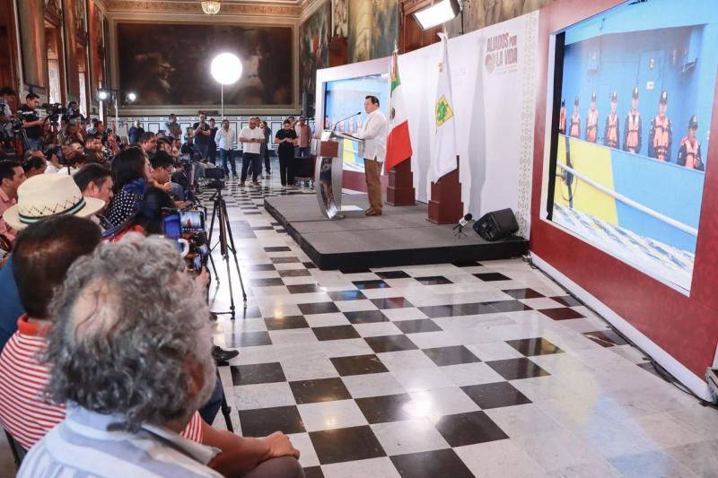 Anuncian construcción de viviendas en los puertos de Yucatán