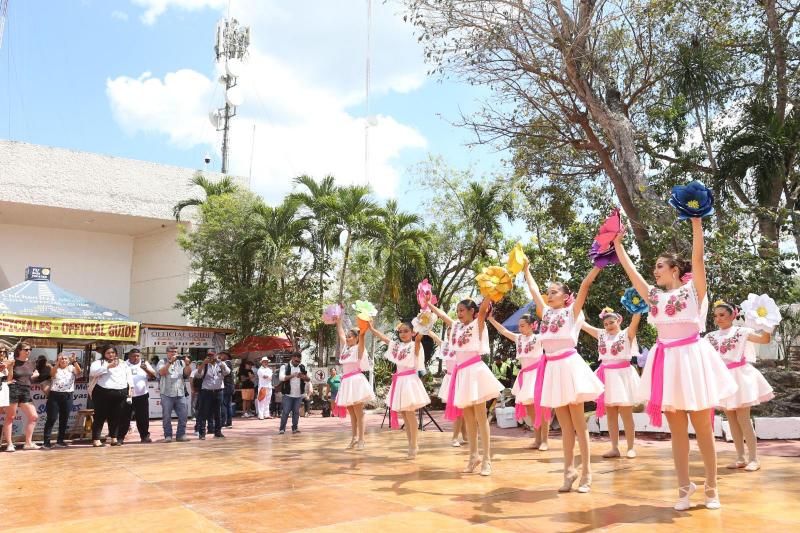 El Renacimiento Maya celebra a Kukulcán con música e historia