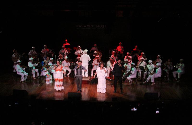 Festeja la Orquesta Típica Yukalpetén 83 años de música, vida y cultura