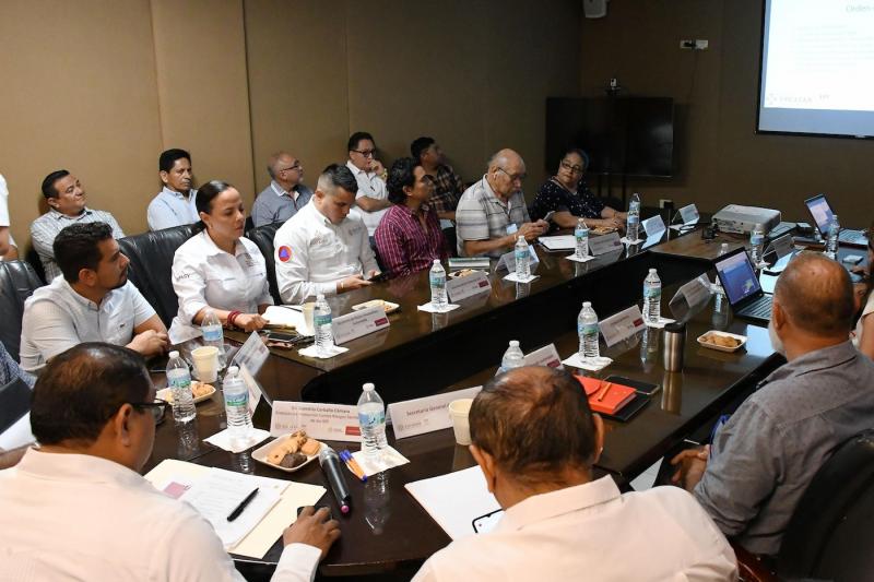 Refuerzan acciones interinstitucionales ante fenómeno de marea roja