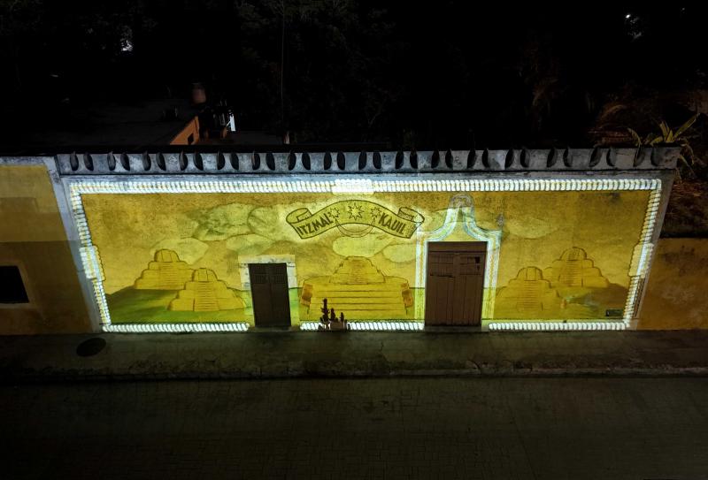 "Senderos de Luz", videomapping que enaltece la grandeza de Izamal