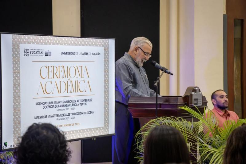 Nuevas generaciones de artistas egresan de la UNAY para impulsar la cultura