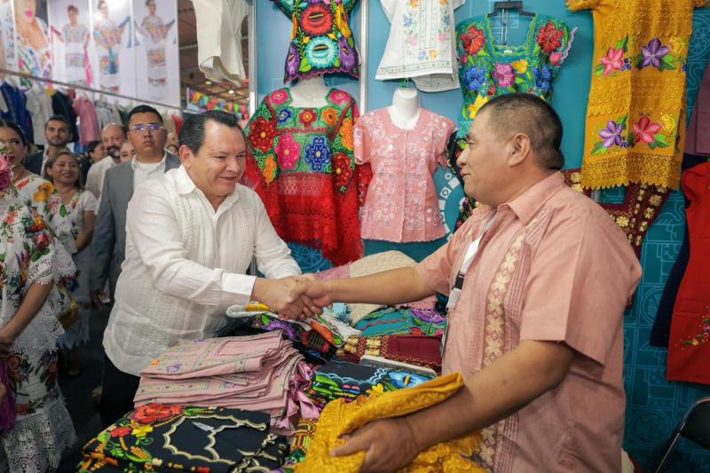 Gobernador Joaquín Díaz Mena inaugura la Semana de Yucatán en México