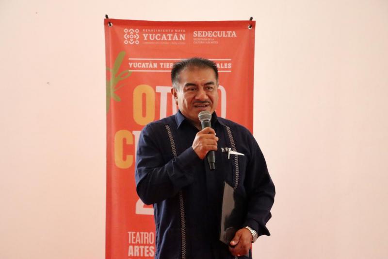 Académicas y mayistas reflexionan sobre los Días de Difuntos