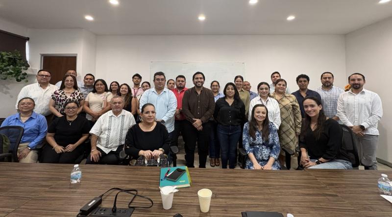 Se capacitan para fortalecer la transparencia y rendición de cuentas en Yucatán