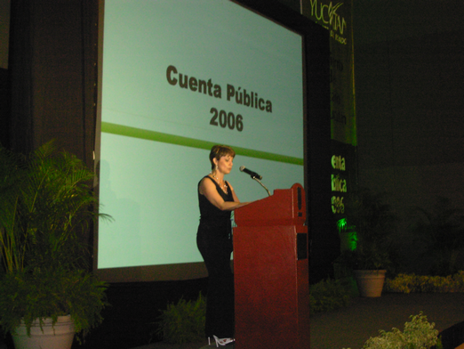 C.P. Elsy Mezo Palma, Secretaria de Hacienda &nbsp;en su intervención.